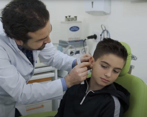 child-ear-treatment-medient-ent-hospital