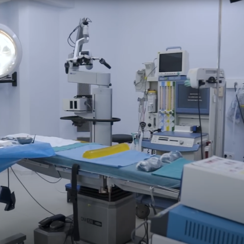 medical-equipment-medient-ent-hospital