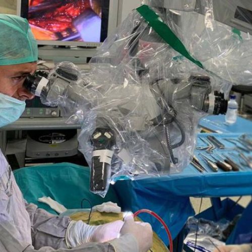 Doctor Salih Aydin is treating a patient